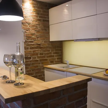 Zaciszny Apartament Pod Lasem Daire